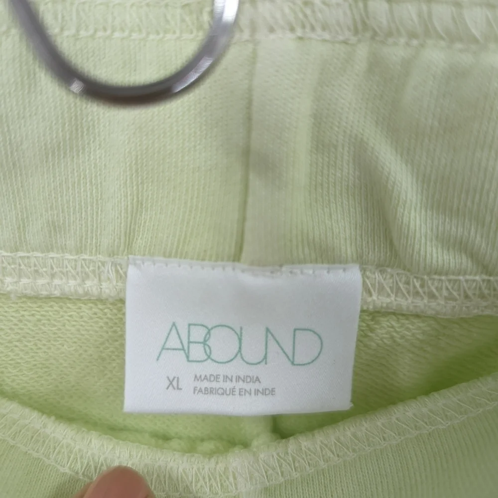 ABOUND Drawstring Shorts - Picture 5 of 6